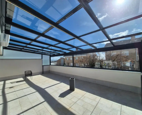 Techo móvil de vidrio terraza ático